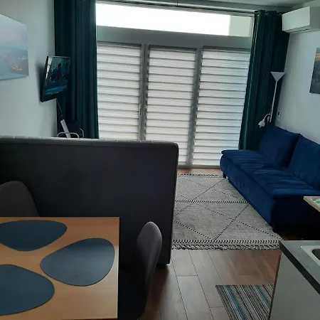 Apartment Aparta Lotnisko Wroclaw